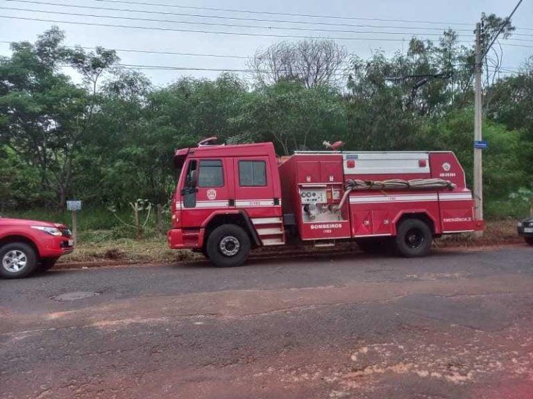 Bombeiros encontram o corpo da menina Gabriela, a sexta vítima arrastada pela enxurrada em Araraquara