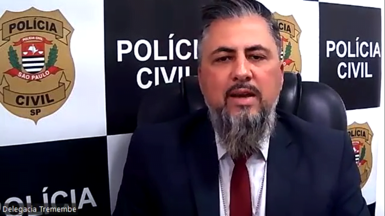 Jovem tem cabelo raspado após término de namoro