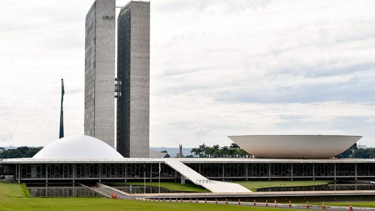 Eleição no Senado: Pacheco e Girão falam à Novabrasil