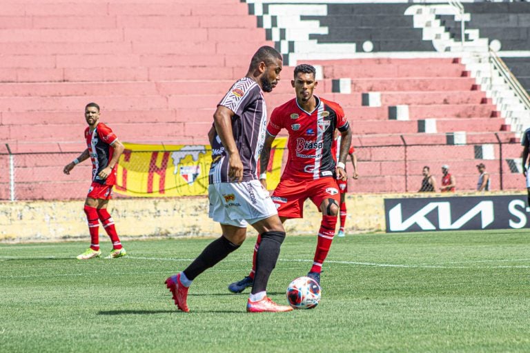 Sinal de alerta? Comercial sofre primeira derrota na A2