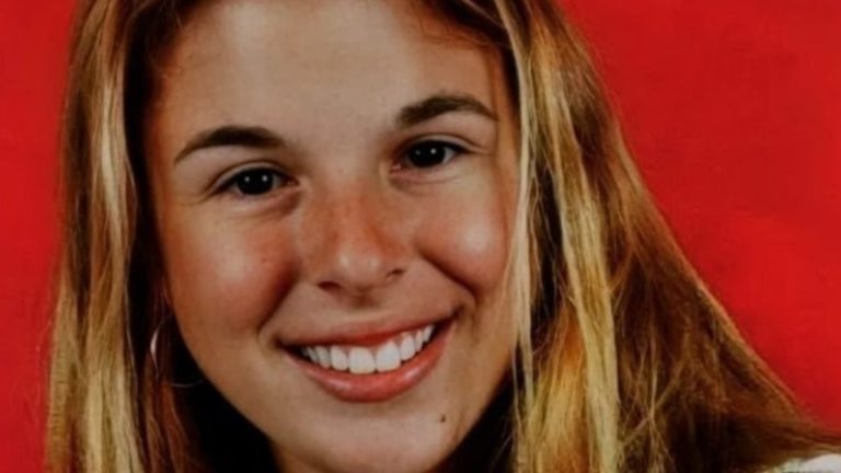 Suzane Von Richthofen deixa prisão e vai cumprir pena em regime aberto