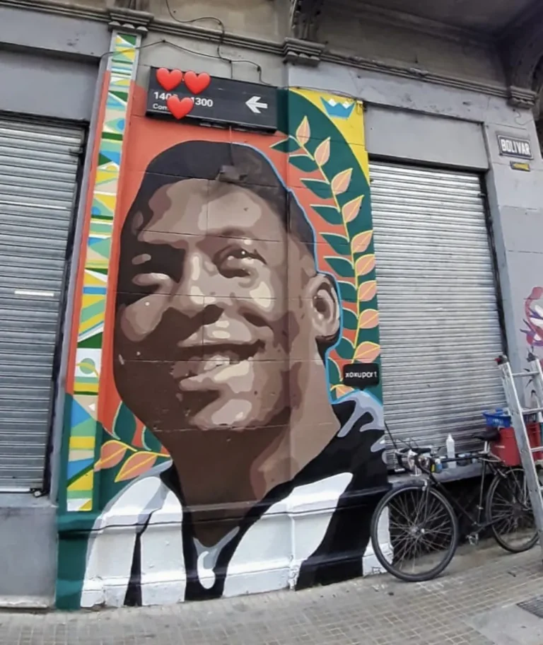 Pelé ganha homenagem em tradicional bairro de Buenos Aires