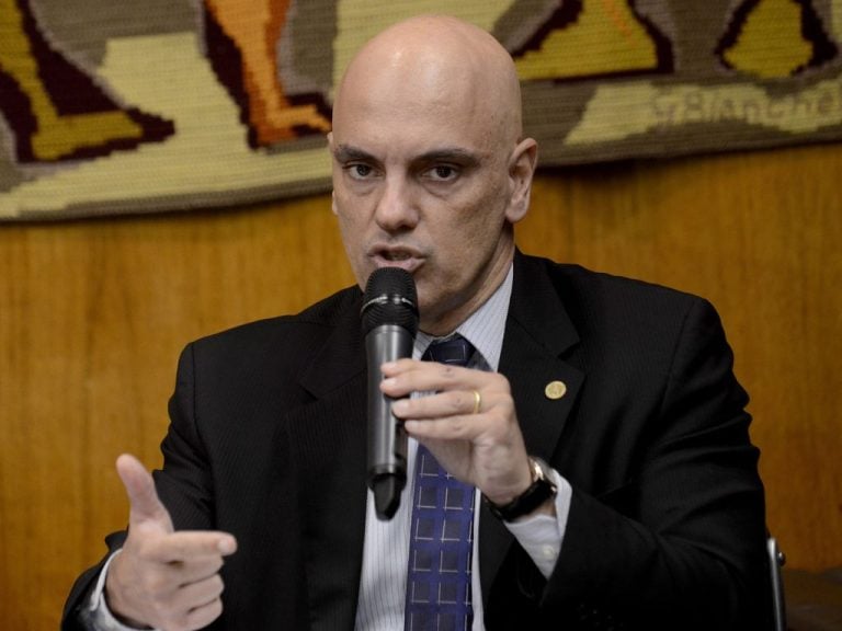 Moraes manda abrir mais 3 inquéritos sobre os atos terroristas em Brasília