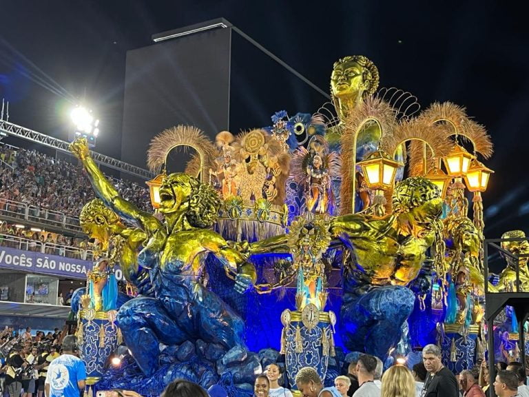 Escolas de samba do Grupo Especial do Rio de Janeiro apostam em criatividade sem deixar de fazer um carnaval bonito na Marquês de Sapucaí