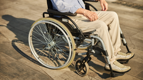 Justiça autoriza BPC/LOAS para idoso casado com pensionista do INSS