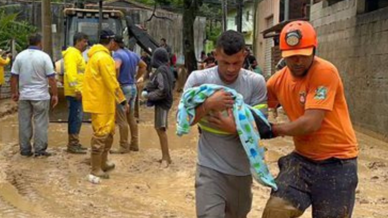 Centenas de famílias desabrigadas precisam de doações