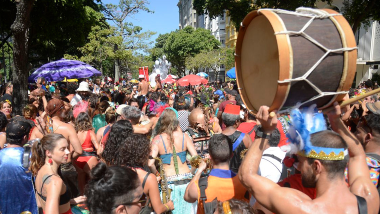 Confira dicas de como aproveitar bem o carnaval