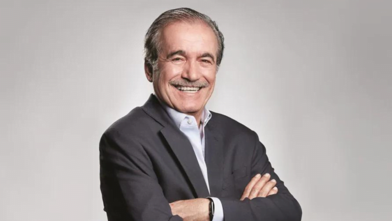Empreendedor do ano: Chaim Zaher, acionista da TV Thathi SBT, é homenageado