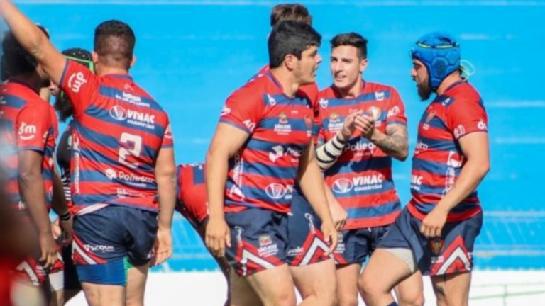 Jogadores do São José em partida no estádio Martins Pereira. / Foto: Divulgação