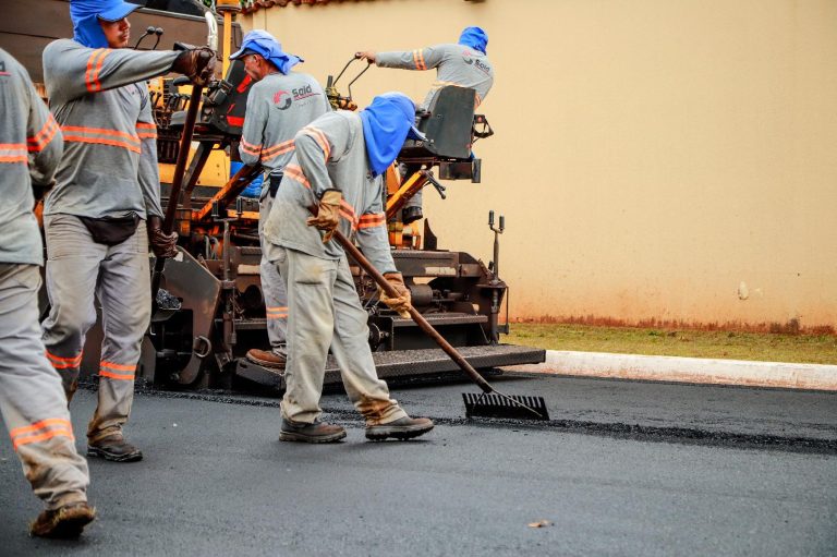 Quatro bairros da zona norte recebem novo asfalto a partir desta segunda (27). Veja quais são