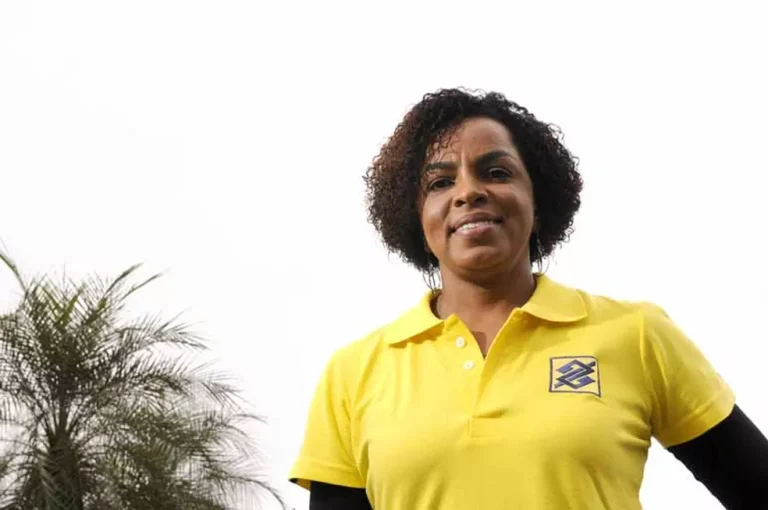 Fofão é anunciada como técnica da seleção feminina sub-17