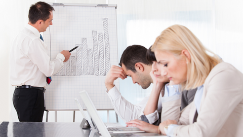 Justiça condena empresa de telecomunicações por cobrança abusiva de metas