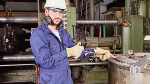 Funcionário que trabalhou sem registro deverá ser ressarcido