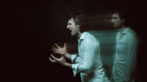 Homem com doença mental incapacitante tem direito a auxílio-doença e o conversão em aposentadoria