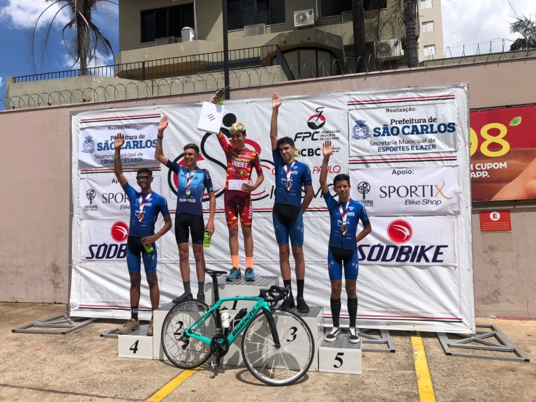 Na 1ª prova da temporada, equipe de ciclismo de Ribeirão Preto conquista três pódios