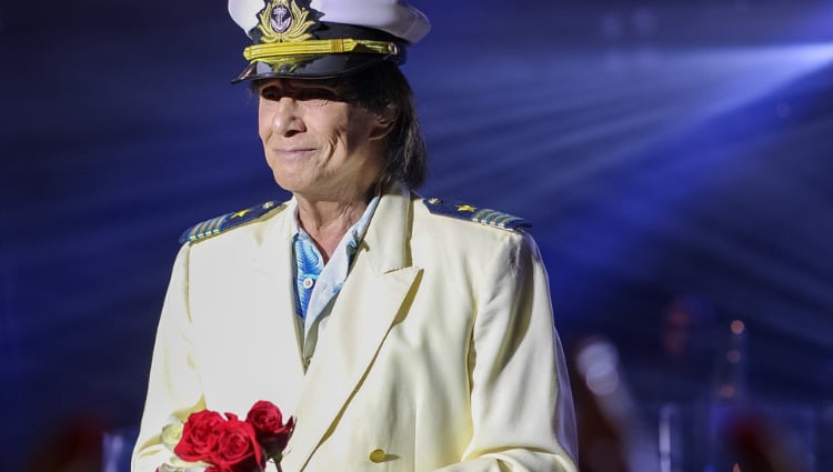 A bordo do cruzeiro de Roberto Carlos, descobrimos curiosidades sobre o Rei; confira