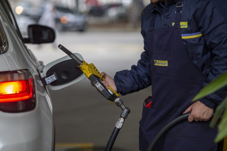 Postos de Combustíveis (Foto: Danilo Verpa/Folhapress)