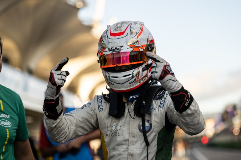 Fórmula 4 Brasil: Álvaro Cho e Vinicius Tessaro conquistam as primeiras poles da temporada