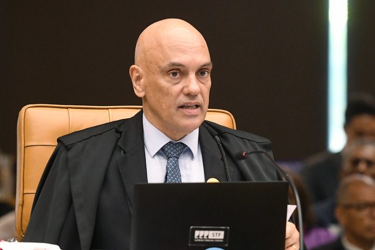 Moraes vota para tornar réus mais 200 denunciados por ataques