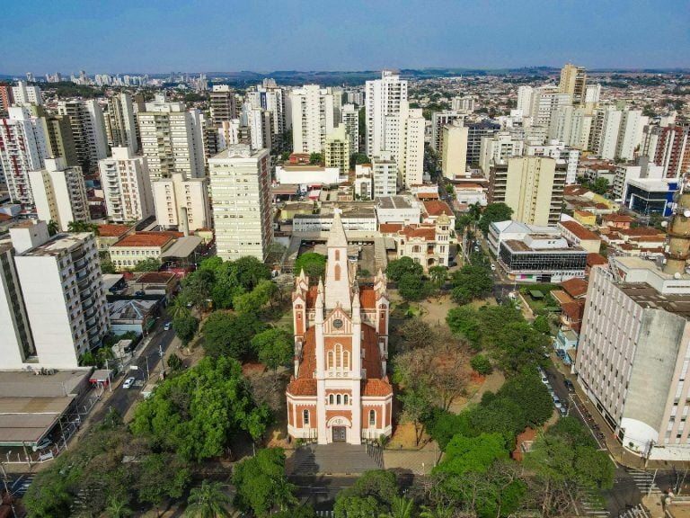 Orçamento recorde de Ribeirão foi enviado à Câmara