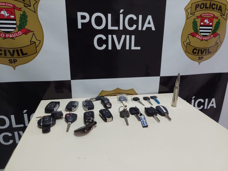 Polícia encontra R$ 84 milhões em operação contra lavagem de dinheiro
