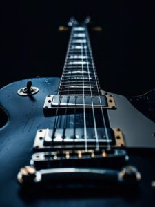 natacao-morta-de-guitarra-eletrica_23-2151376275
