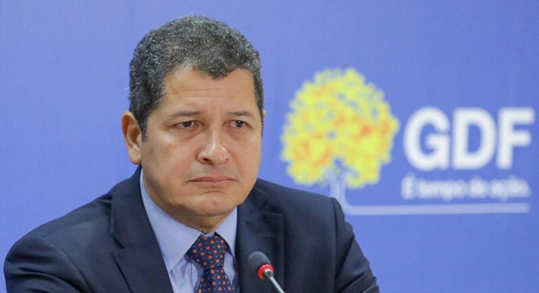 “Combater a violência é papel das forças de segurança”