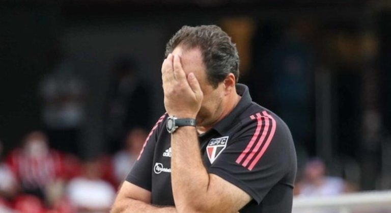 São Paulo anuncia saída do técnico Rogério Ceni
