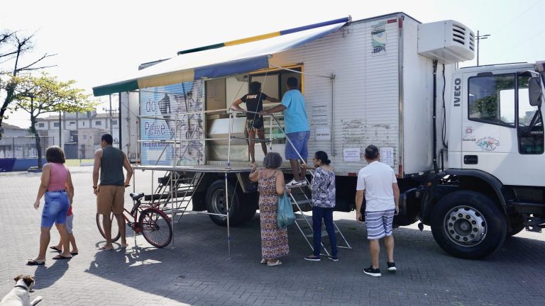 Caminhão do Peixe é opção para pescados a preços acessíveis essa semana, no Guarujá