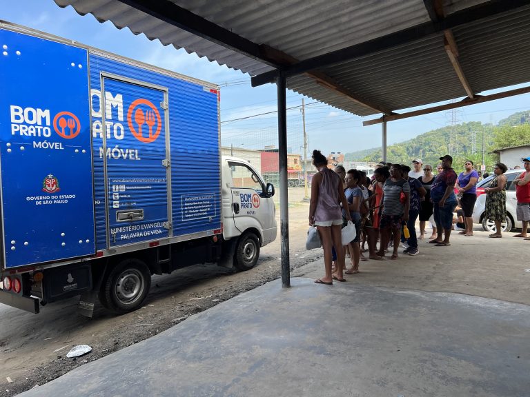 Bom Prato Móvel passa atender no bairro Pedreira em Guarujá-SP