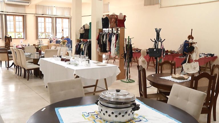 Educandário Anália Franco realiza seu tradicional Bazar de Dia das Mães