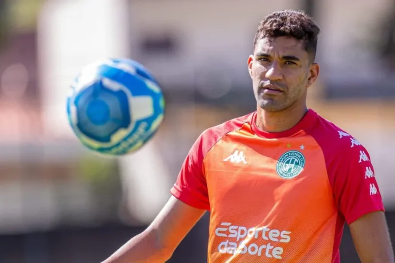 Isaque, jogador do Guarani | Foto: Thomaz Malostegan