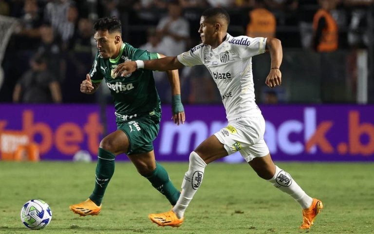 Santos e Palmeiras empatam