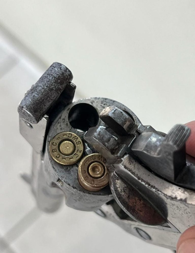 Filha salva mãe de tentativa de feminicídio em Bragança Paulista.