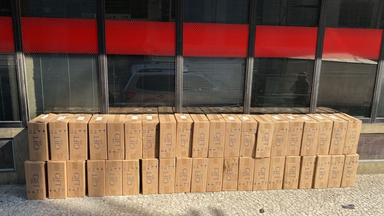 Policias Federal e Militar prendem dois homens em flagrante, por contrabando de cigarros 