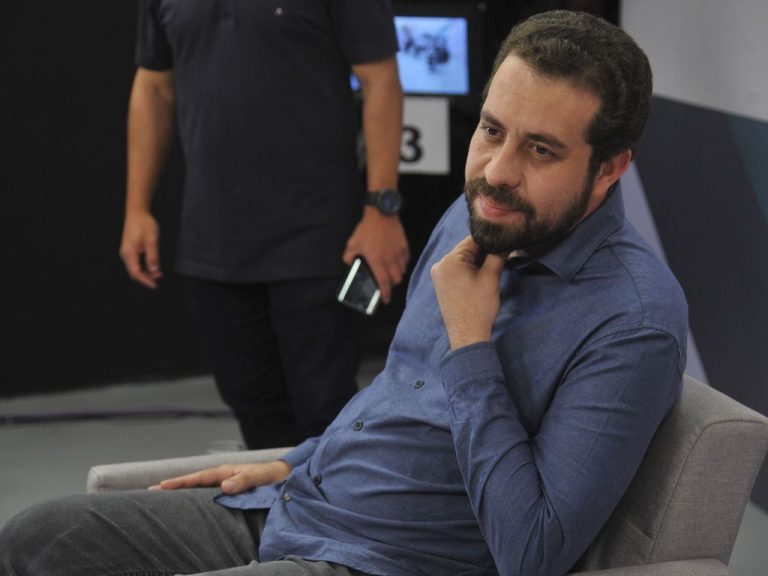 EXCLUSIVO: ‘Temos que trabalhar para que não tenha anistia’, diz Boulos sobre Bolsonaro
