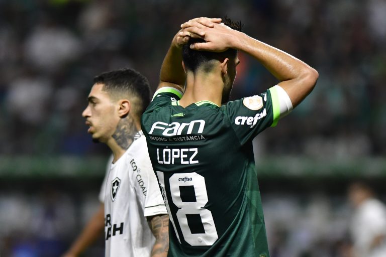 Lopez do Palmeiras, na derrota para o Botafogo, válida decima segunda rodada do Campeonato Brasileiro, realizado no Allianz Parque | Foto: Eduardo Carmim/Photo Premium/Folhapress