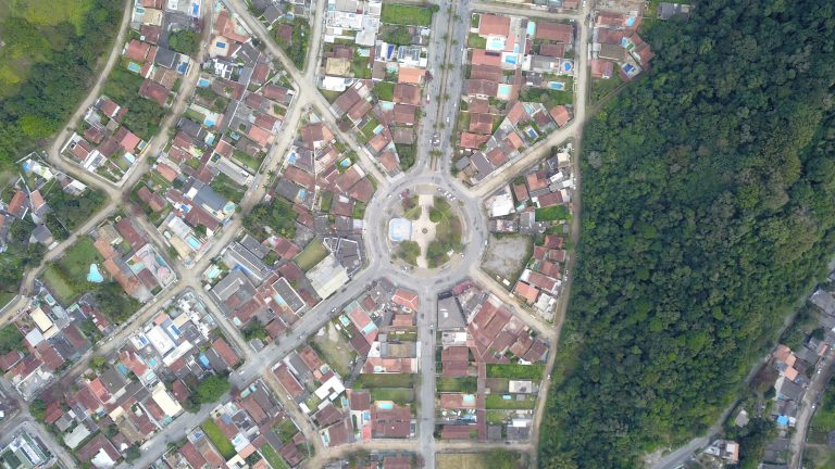 Refis 2023 concede desconto de até 100% sobre multas e juros em Guarujá