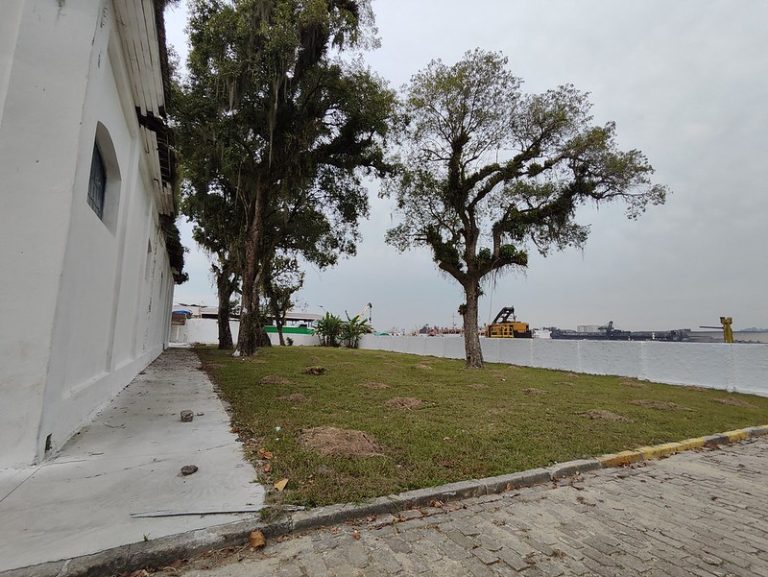 Guarujá entrega primeira fase da revitalização do Forte do Itapema