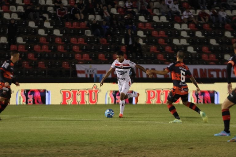 Botafogo perde do Ituano