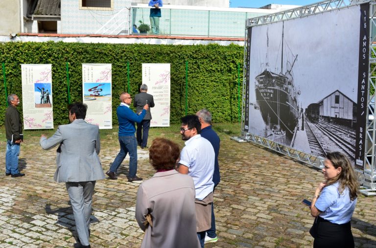 Exposição dos 115 anos da Imigração Japonesa é inaugurada no Centro de Santos