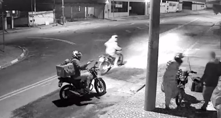 Motoboy é assaltado por três criminosos em Campinas
