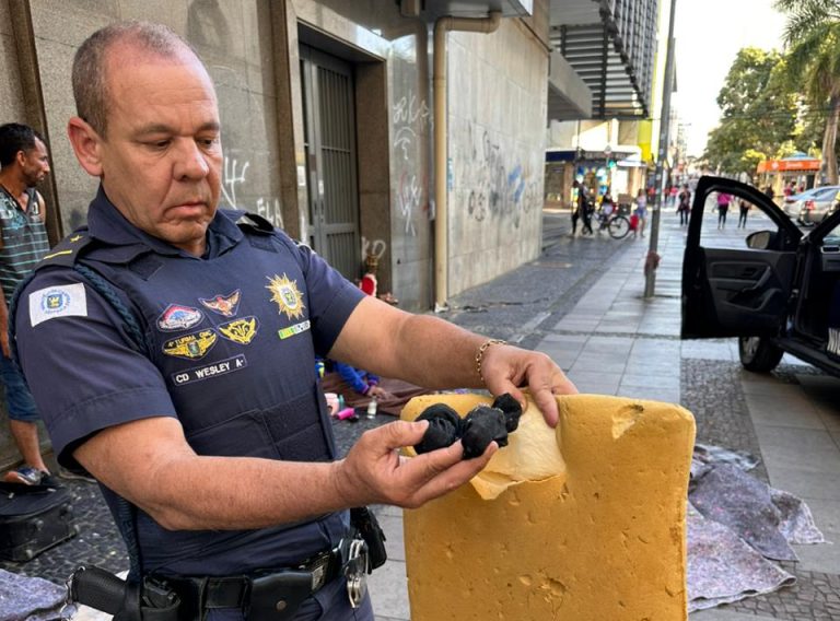 Trio é detido pela GCM por tráfico no Centro de Campinas