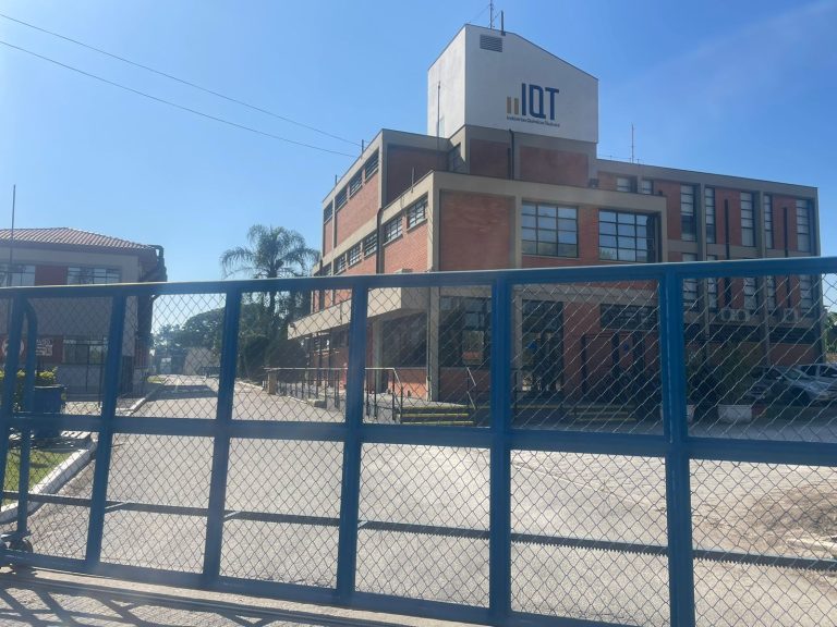 Moradores passam mal após vazamento de gás em indústria química de Taubaté