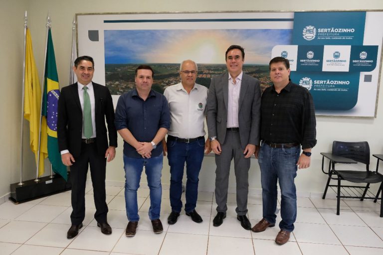 Reunião é feita para evitar derrubada de ranchos de Sertãozinho