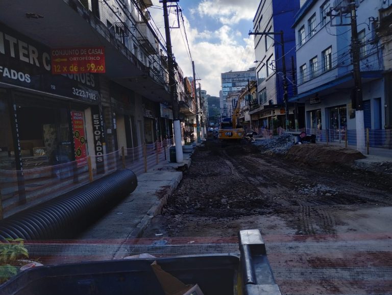 Mais ruas do Centro de Santos serão interditadas para as obras do VLT