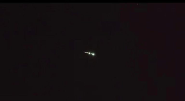 Luzes no céu chamam a atenção de moradores do interior de SP