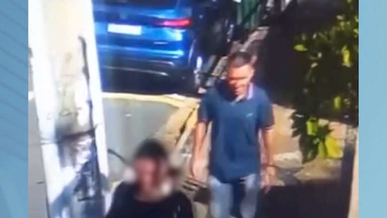 Ladrão é flagrado roubando uma mulher no centro de Campinas