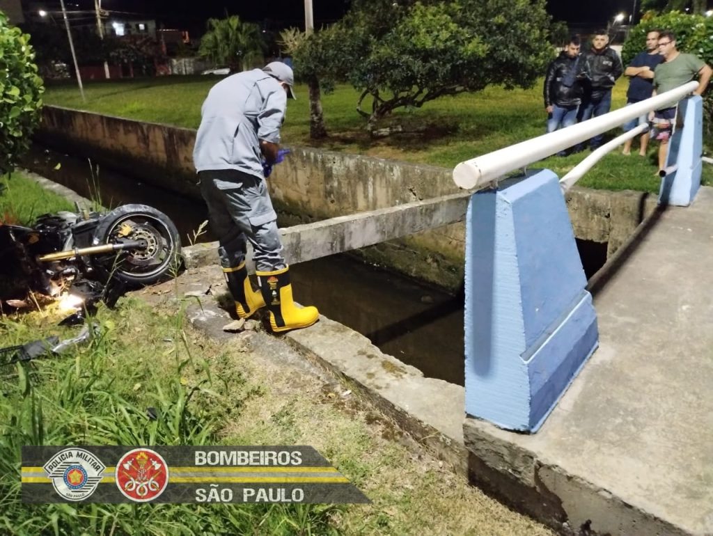 MORRE MOTOCICLISTA CÓRREGO/CARAGUÁ