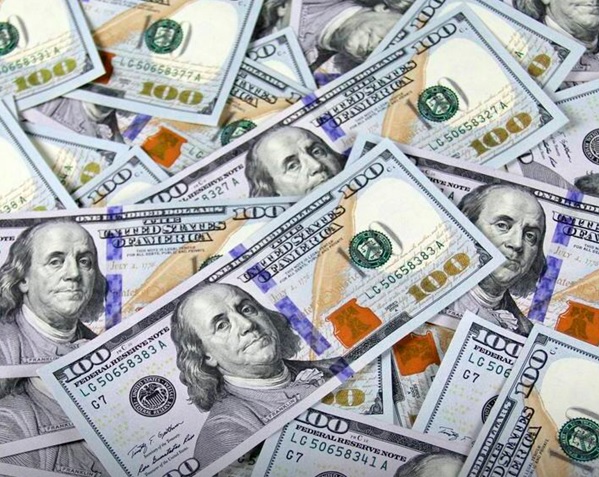 Turismo: queda do dólar anima moradores da região